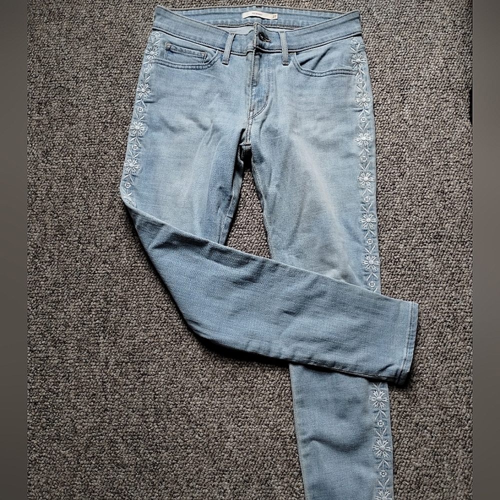 Levi's 711 Skinny, Size 27 (7)